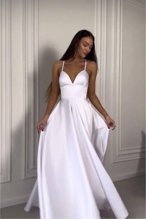 Сукня. Випускна сукня