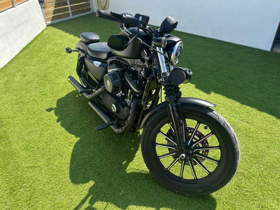 Harley-Davidson Iron 883