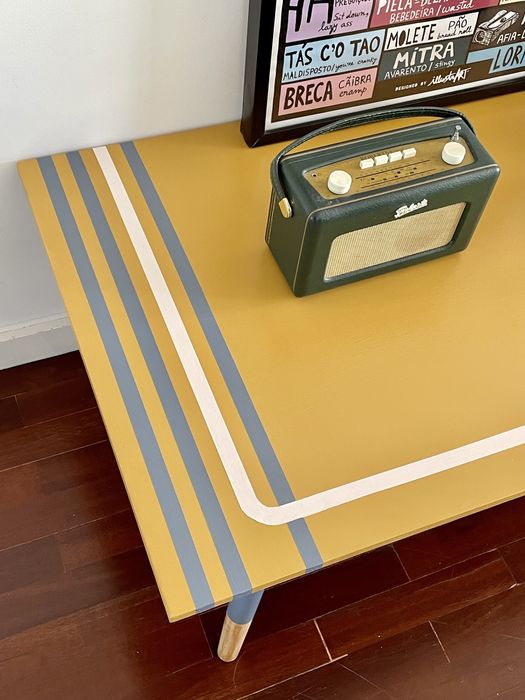 Coffee Table / Living Room Table (Retro, Refurbished)64740815085314124