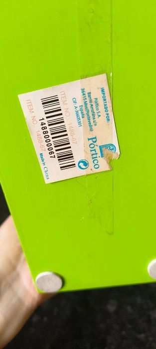 Guarda jóias com espelho da Pórtico