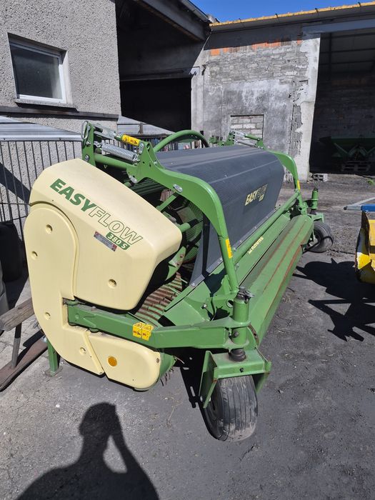 Podbieracz trawy  przystawka Krone EasyFlow 380S