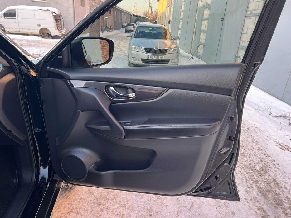 Ніссан Рог в гарному стані