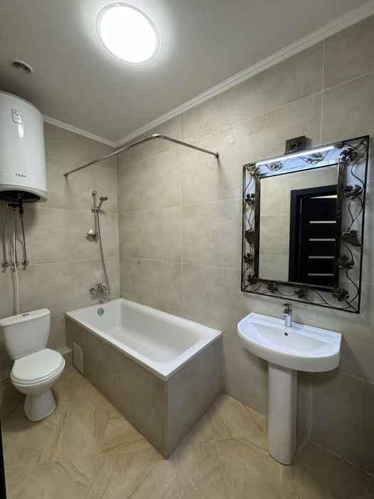 Продам 2к.квартиру 50кв.м Оболонський район ЖК Міністерський Кондратюка 3 Власник