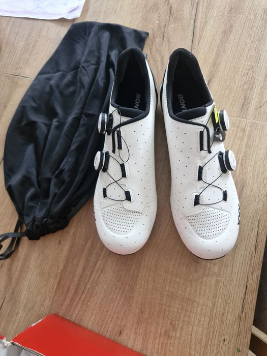 Bontrager XXX szosowe 44