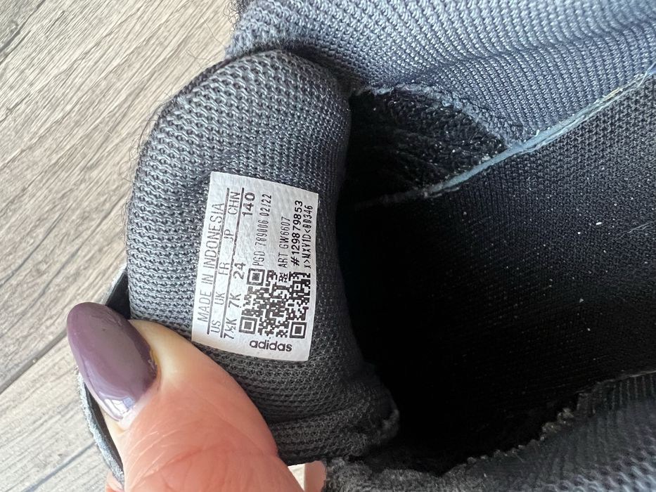 Кросівки adidas дитячі