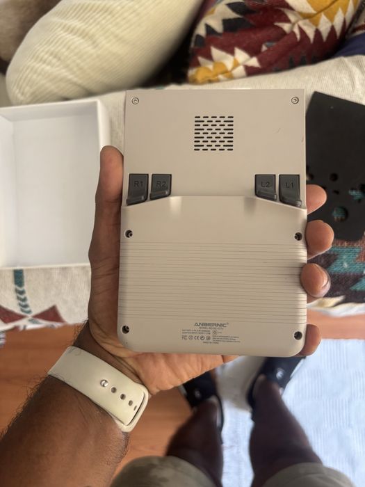 Anbernic RG477V  12GB de RAM  256GB topo de gama!!