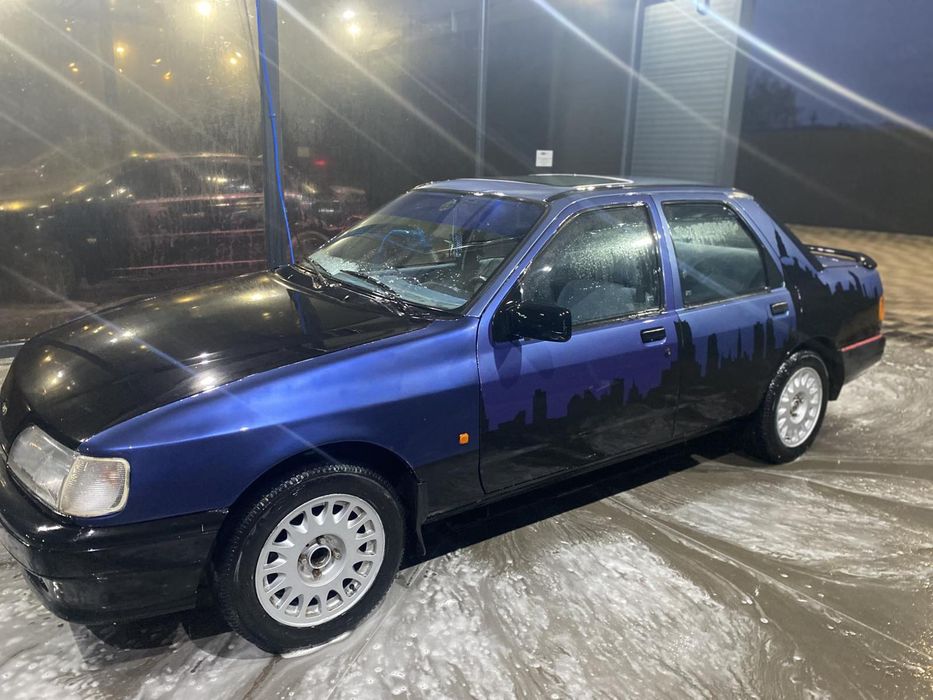 Форд сієра 2.0 газ -бензин