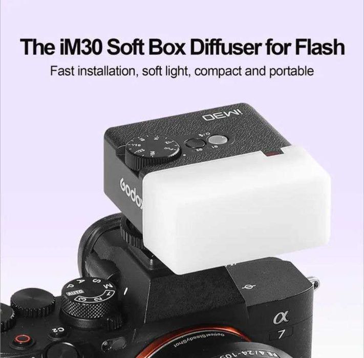 В дорозі‼️Godox iM30 – легкий спалах для Canon, Nikon, Sony