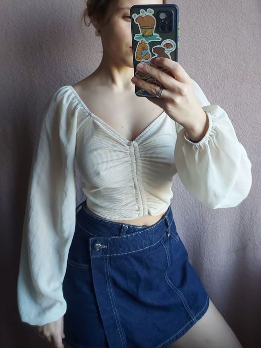 Топ бежевий жіночий