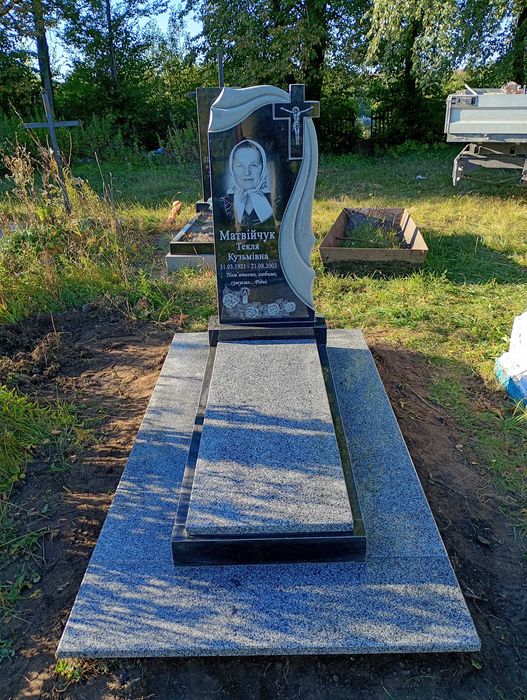 Пам'ятники від виробника...