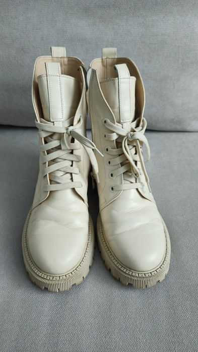 Продам зимові чобітки