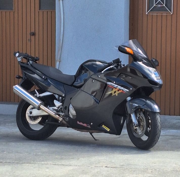 CBR1100XX  nova .