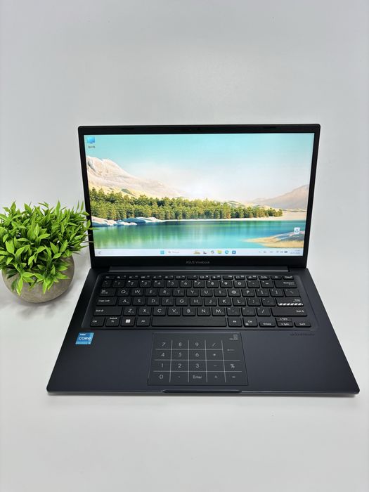ASUS VivoBook Z1404VA