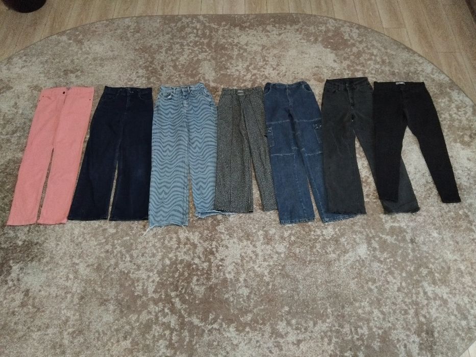 Одяг пакетом для дівчинки 9-10 років