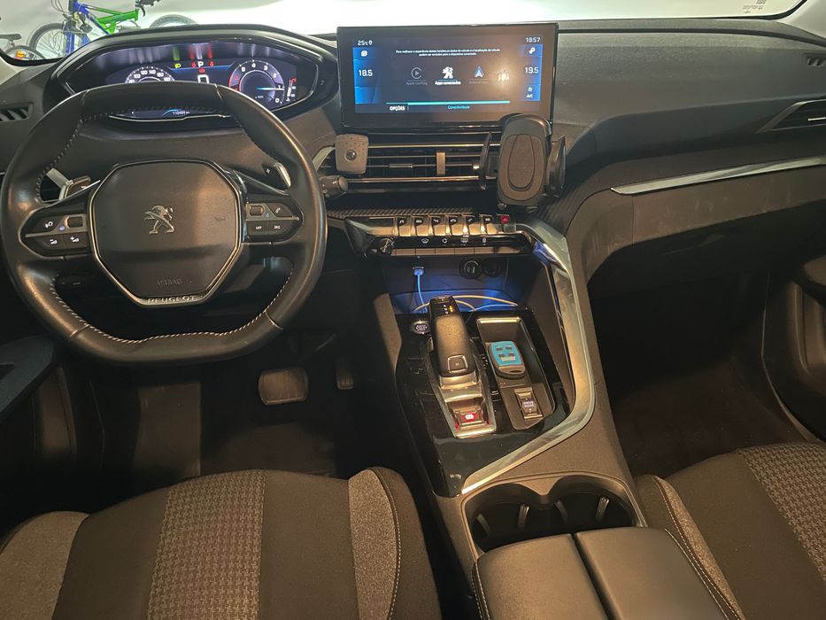 Peugeot 5008 1.2 PureTech Active Pack EAT8 – 7 Lugares
