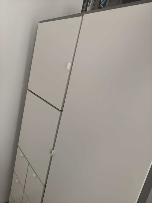 Szafa i komoda IKEA Visthus