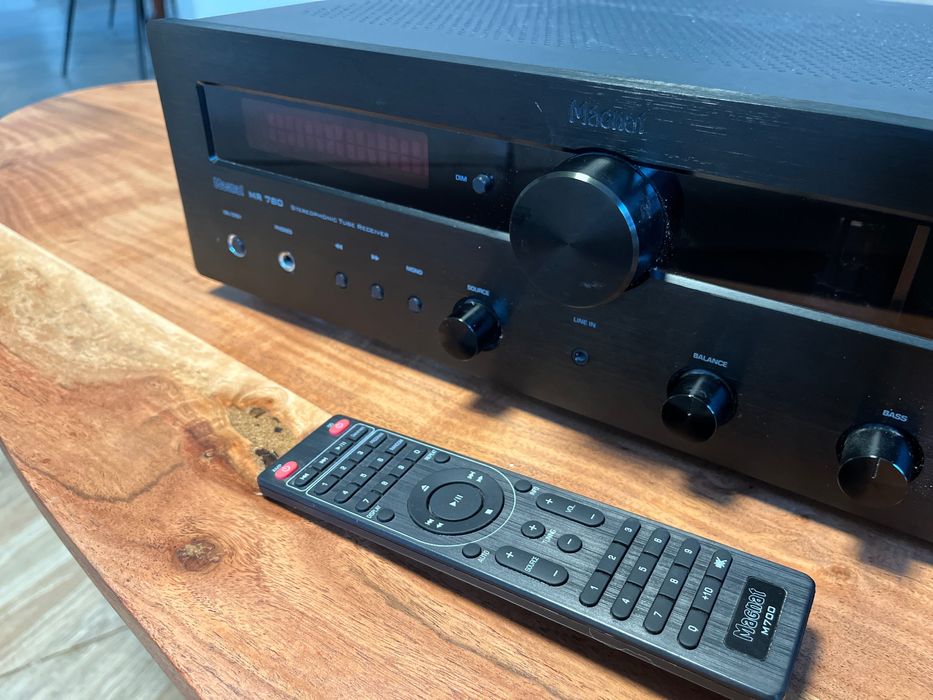 Magnat MR780 - wzmacniacz stereo hybrydowy lampowy amplituner