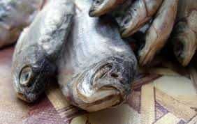 суха риба з ікрою (таранька)