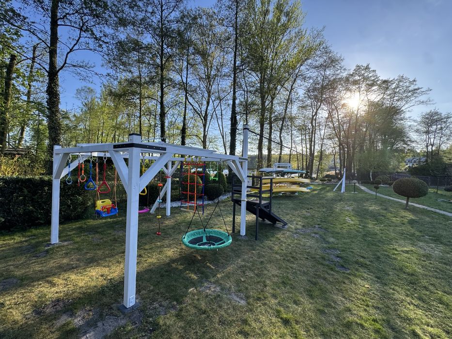 Domek letniskowy nad jeziorem Ślesińskim w pierwszej lini brzegowej.
