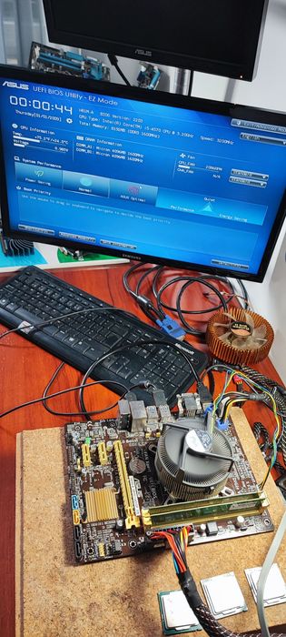 Motherboard ASUS H81M-A ( LGA 1150 )