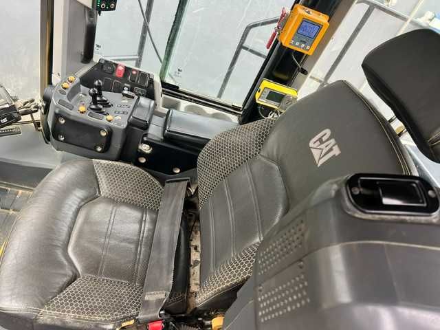 caterpillar 982m