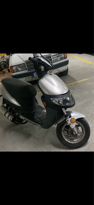 Scooter keeway hurricane 50cc com documentos  completa / pecas