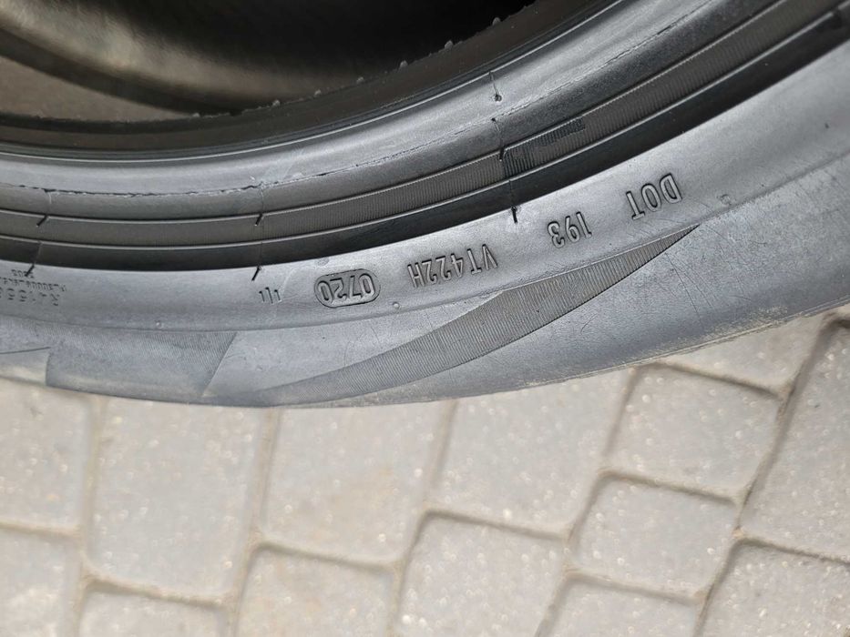 235 /  50   R   20    Pirelli   Całoroczne    /  Komplet