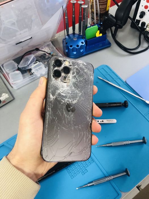 Ремонт телефонів iPhone, Xiaomi,Samsung