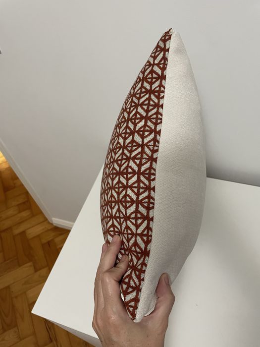 Capas de almofadas decorativas com enchimento
