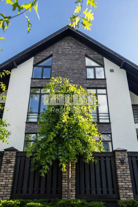 Продаж будинку (дуплекс) 200м2  КМ Park Residence, Коновальця, Буча
