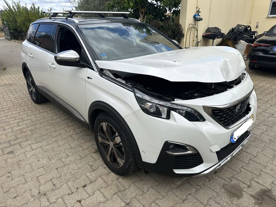 Peugeot 5008 2.0 GT Line 180cv NACIONAL  apenas 20.000km