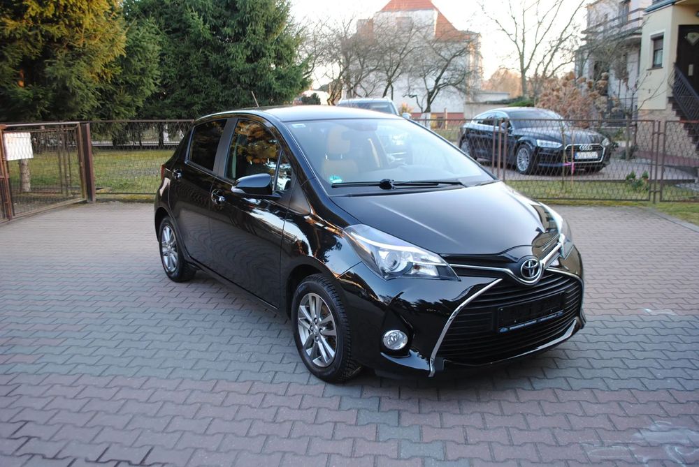 Toyota Yaris 2016 Jeden właściciel 1.33 Nawigacja Kamera 99 KM