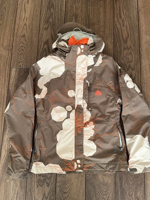 Komplet do jazdy ma nartach Nike ACG