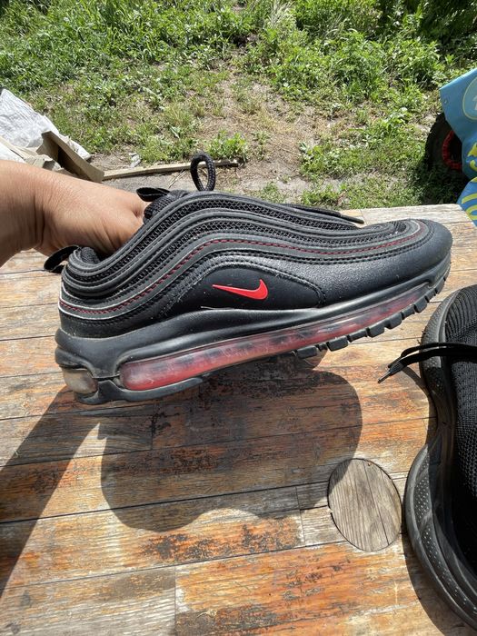 Оригінальні кросівки Nike