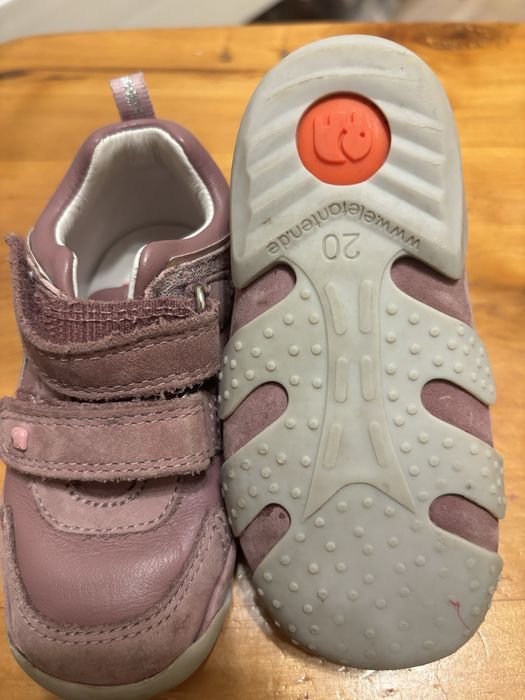 Безкоштовно взуття