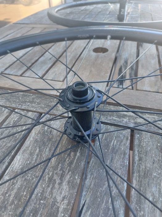 Rodas DT Swiss RR 411 DB