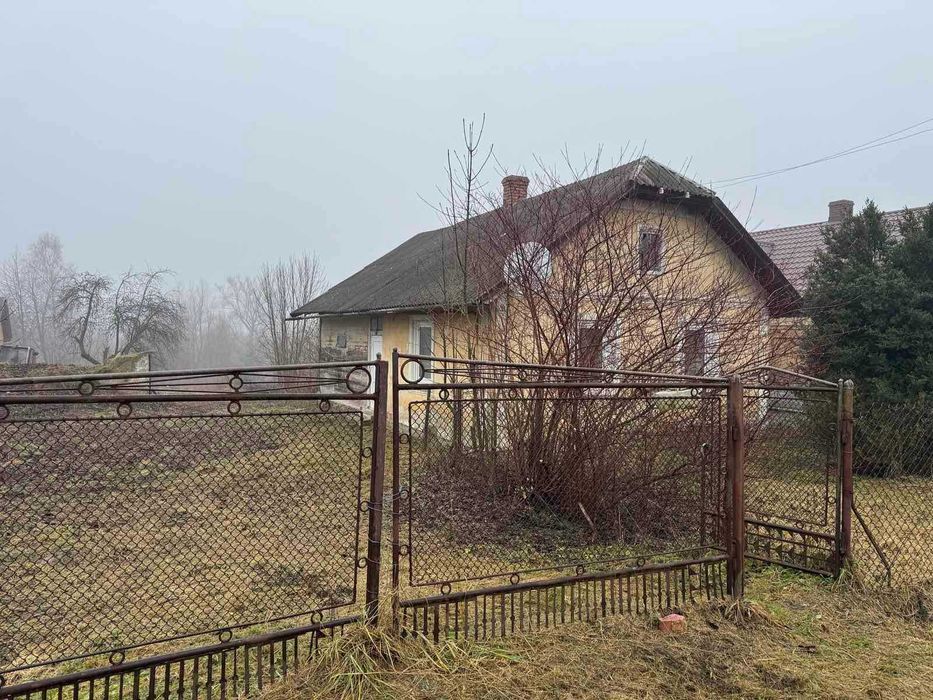 Продаж будинку + земельна ділянка у с. Ваньовичі, Самбірський район!