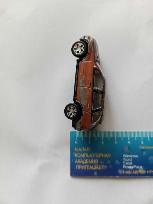 Модель автомобиля  игрушка BMW X5