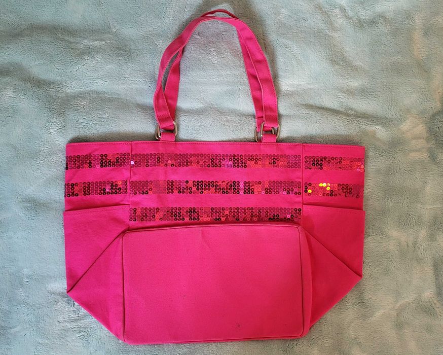Różowa torebka Victoria's Secret