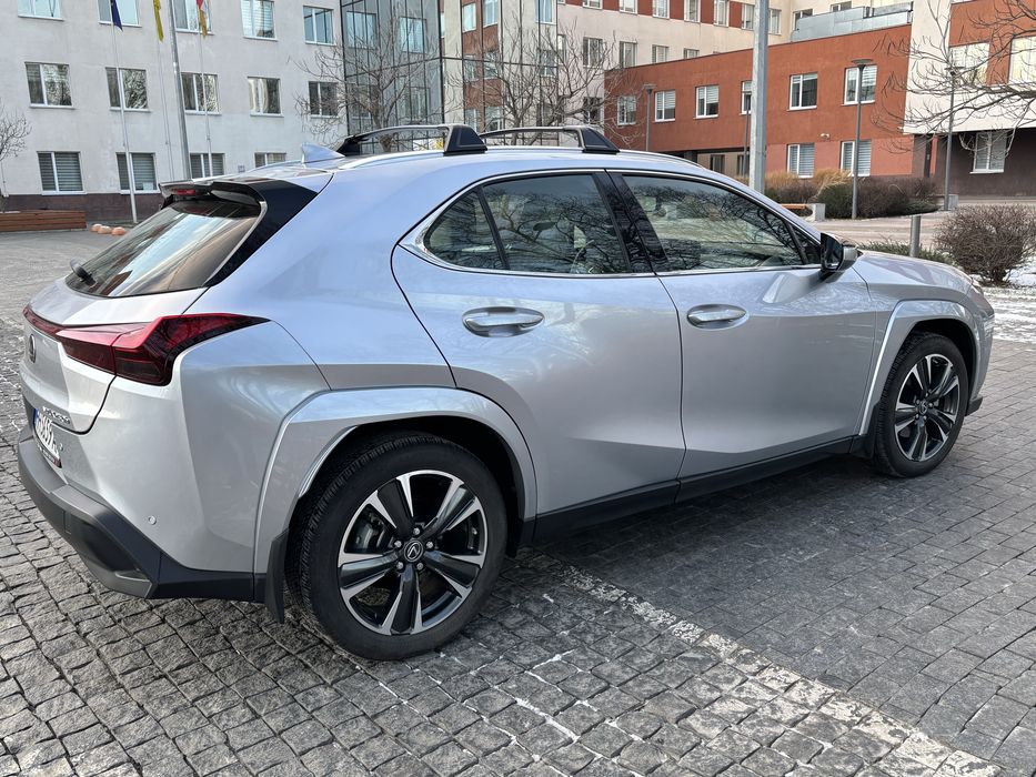 Lexus ux 250h 2023