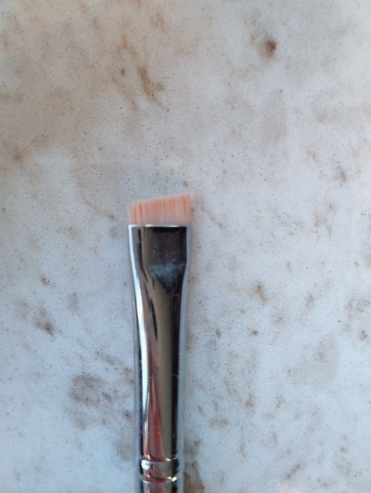 Pędzel do cieni brwi kresek blend it pro 330