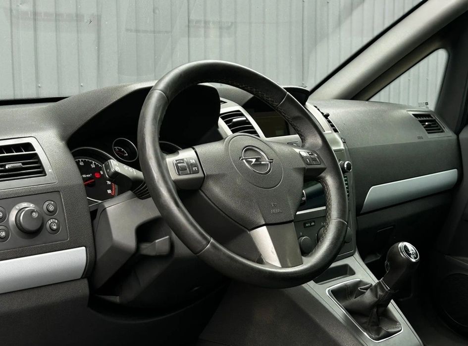 Opel Zafira B  1.6  2007