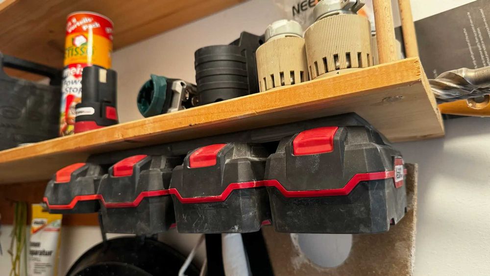 Parkside - suporte de fixação de baterias x20v parede/bancada (NOVO)