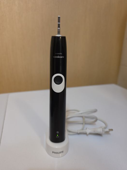 Продам Philips HX680U