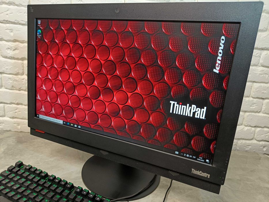 МОНОБЛОК Lenovo M810z AIO i5-7400 DDR4 8GB SSD 256GB FULL HD IPS