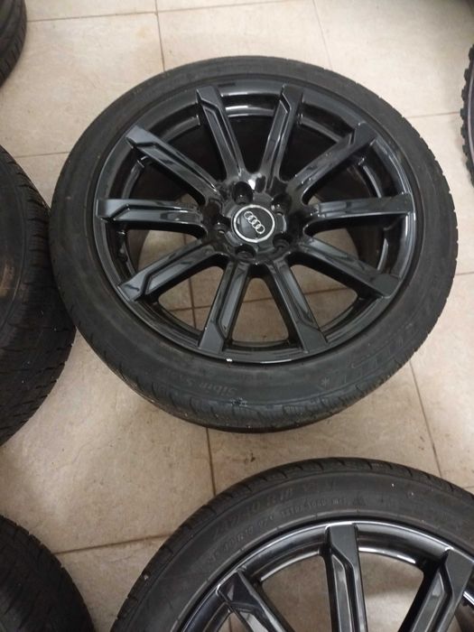 Sprzedam  felgi z oponami