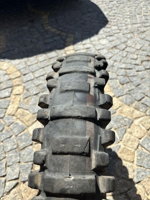 Pneu traseiro motocross 110/90-19