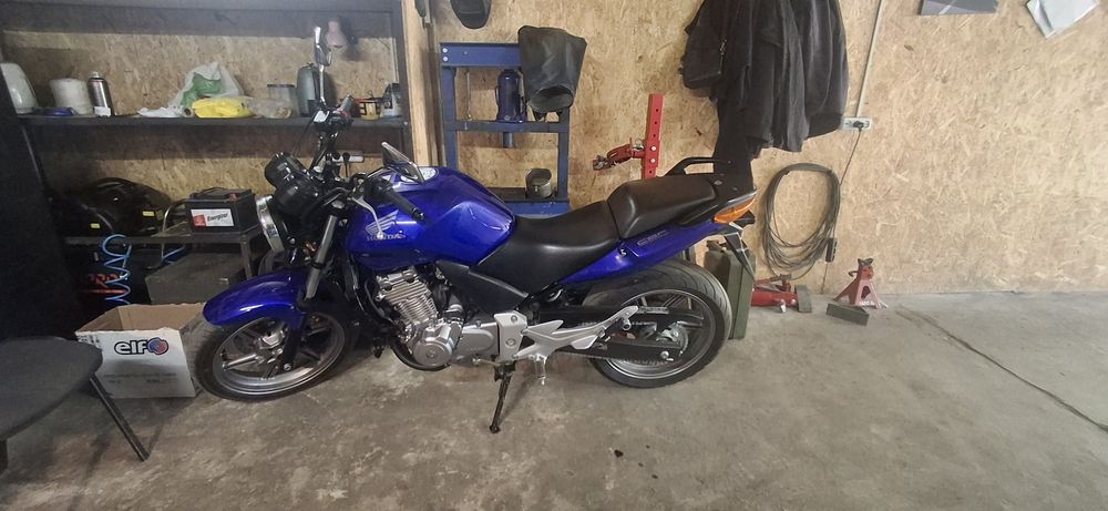 мотоцыкл Honda CBF 500