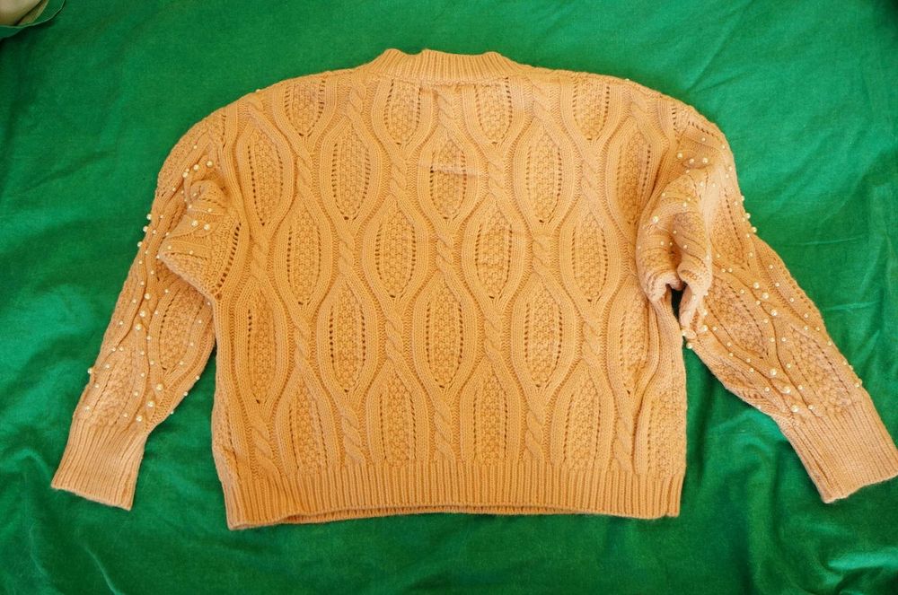 Sweter z perełkami koralikami allie róż oversize Exquiss’s Paris 42 44
