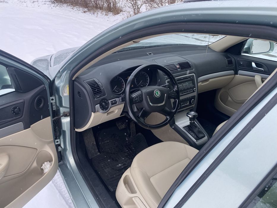 Автомобіль skoda octavia